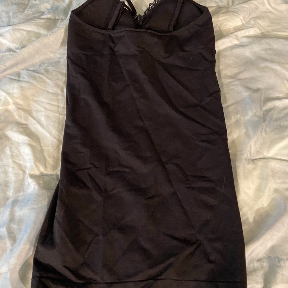 NWT slip - Picture 3 of 3
